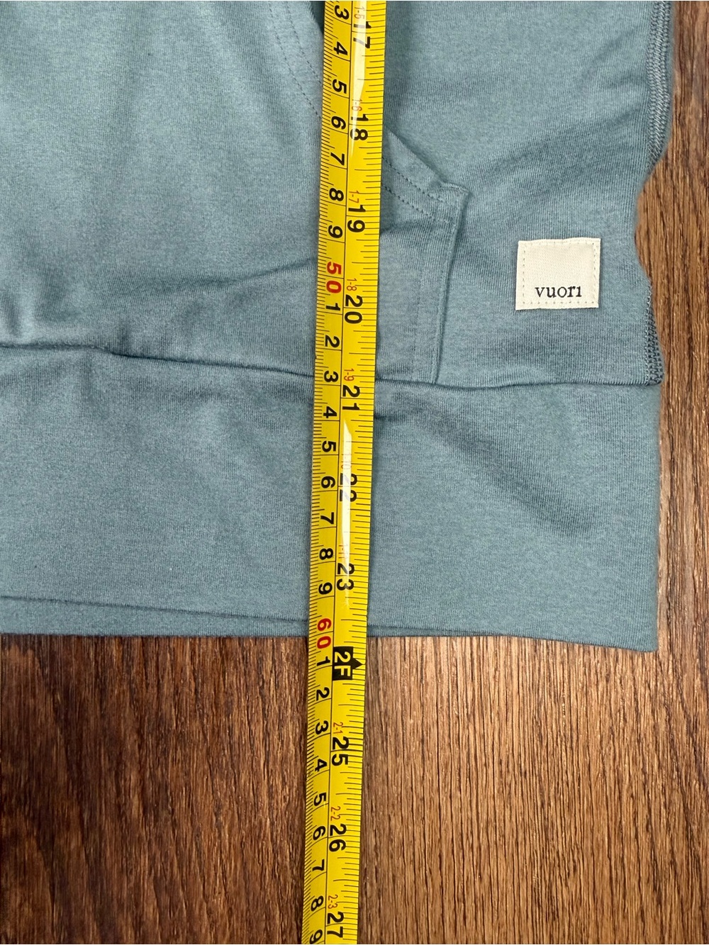 Vuori Halo Performance Hoodie - Picture 6 of 6
